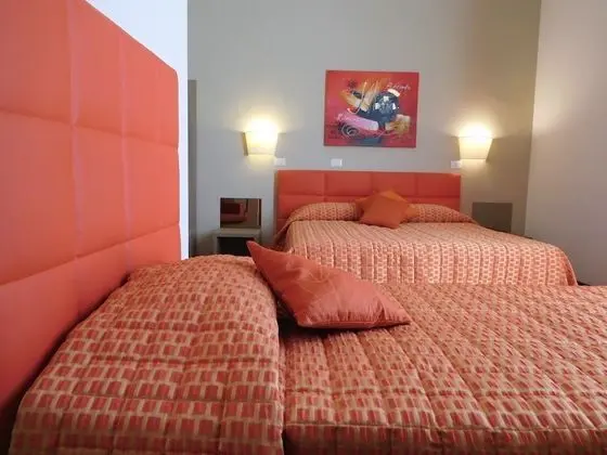 Deluxe Üç Kişilik Oda