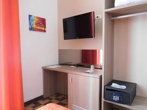 Deluxe Üç Kişilik Oda