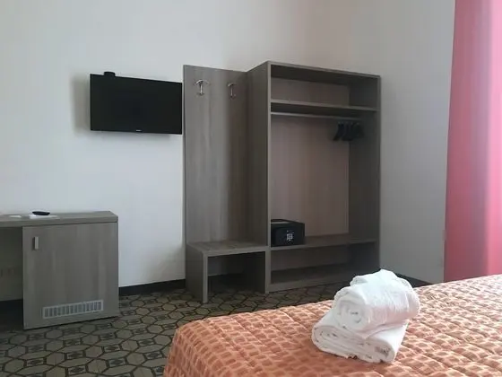 Standard Tek Büyük veya İki Ayrı Yataklı Oda