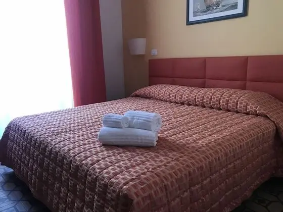 Standard Tek Büyük veya İki Ayrı Yataklı Oda