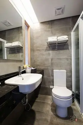 Signature Tek Büyük Yataklı Oda, 1 En Büyük (King) Boy Yatak, Balkon, Denize Bakan