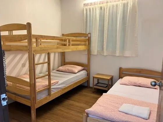 Standard Üç Kişilik Oda, Birden Çok Yatak, Ortak Banyo, Dağ Manzaralı
