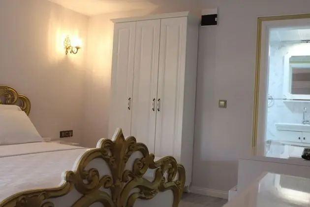 Standard Tek Büyük Yataklı Oda