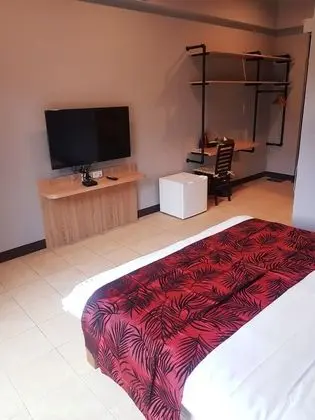 Gallery Tek Büyük Yataklı Oda