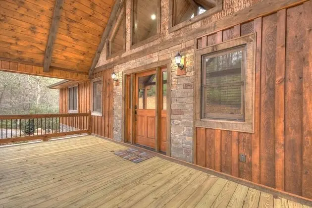 Kulübe (Moonshine Magic Manor)