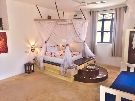 Superior Bungalov, Birden Çok Yatak, Havuz Manzaralı