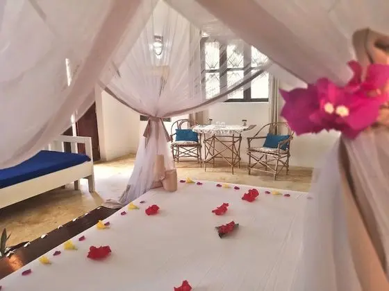 Superior Bungalov, Birden Çok Yatak, Havuz Manzaralı