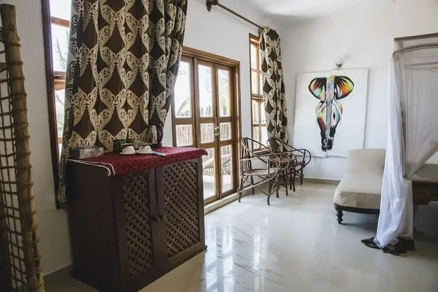 Deluxe Üç Kişilik Oda, Birden Çok Yatak, Teras, Okyanus Manzaralı