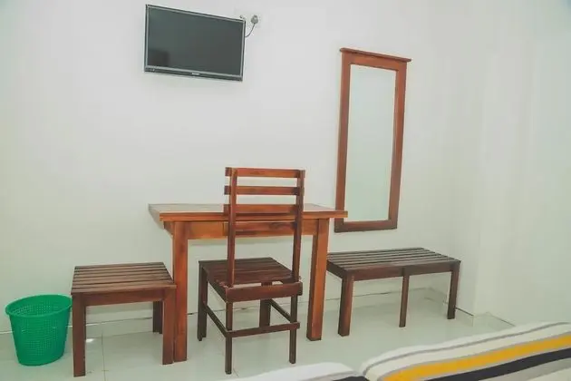 Üç Kişilik Oda