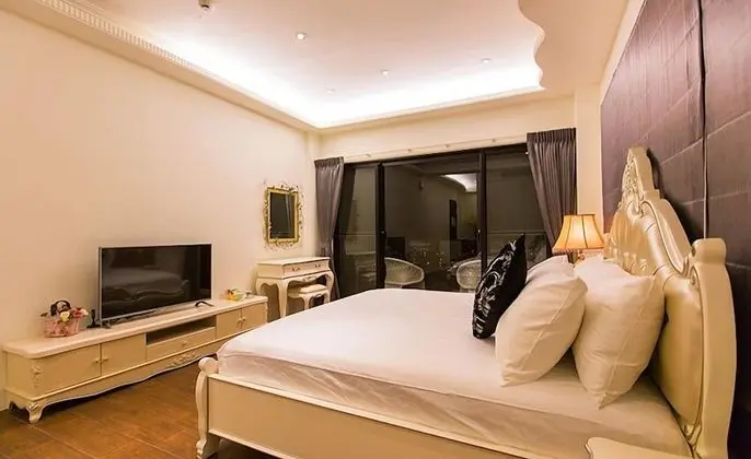Tek Büyük Yataklı Oda (Romantic Champs)