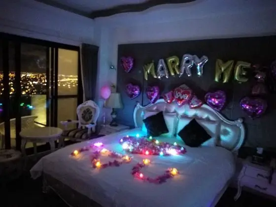 Tek Büyük Yataklı Oda (Romantic Champs)