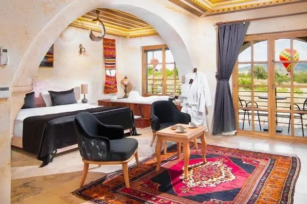 King Suite - Jakuzili,    , Balkonlu