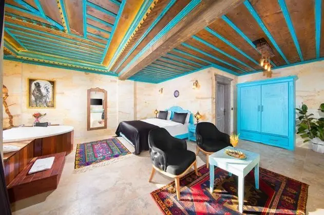 King Suite - Jakuzili,    , Balkonlu