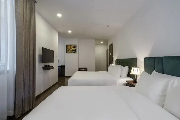 Deluxe Dört Kişilik Oda, Balkon