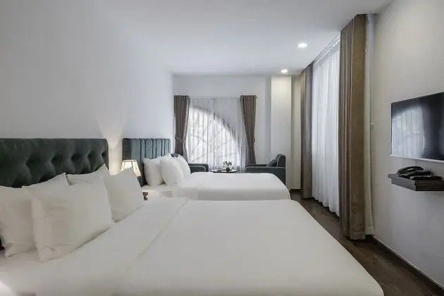 Deluxe Dört Kişilik Oda, Balkon