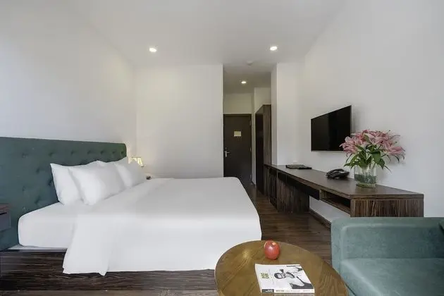 Deluxe Oda, 1 En Büyük (King) Boy Yatak, Tepe Manzaralı, Bahçeli
