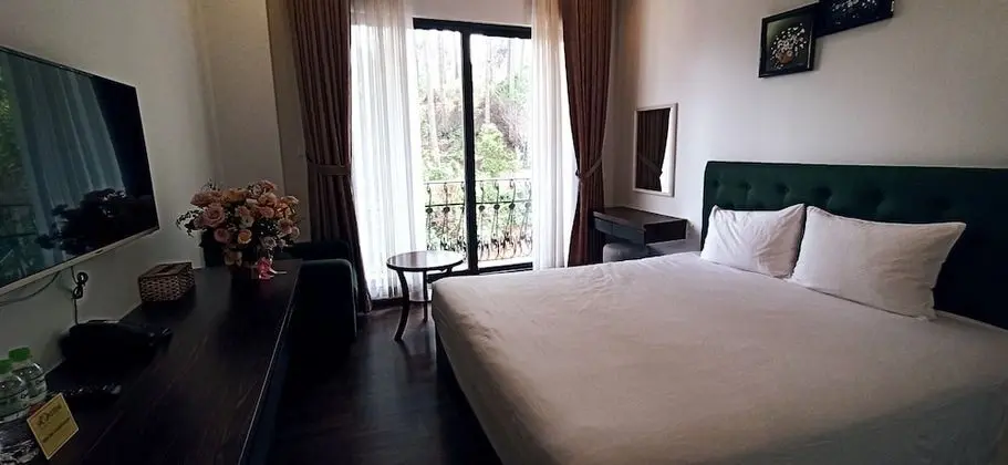 Deluxe Oda, 1 En Büyük (King) Boy Yatak, Tepe Manzaralı, Bahçeli