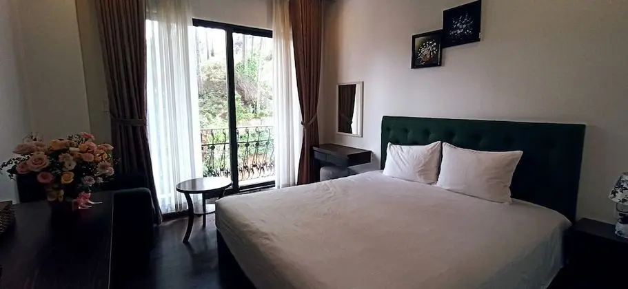 Deluxe Oda, 1 En Büyük (King) Boy Yatak, Tepe Manzaralı, Bahçeli