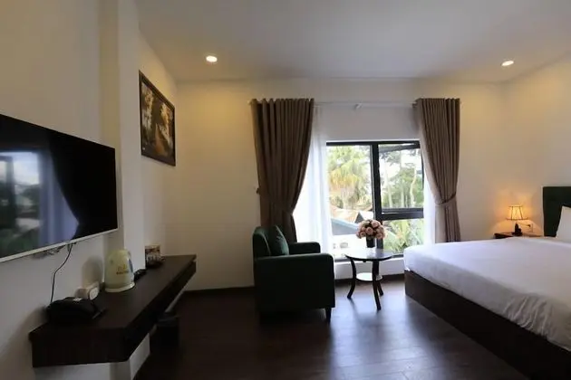 Deluxe Tek Büyük Yataklı Oda