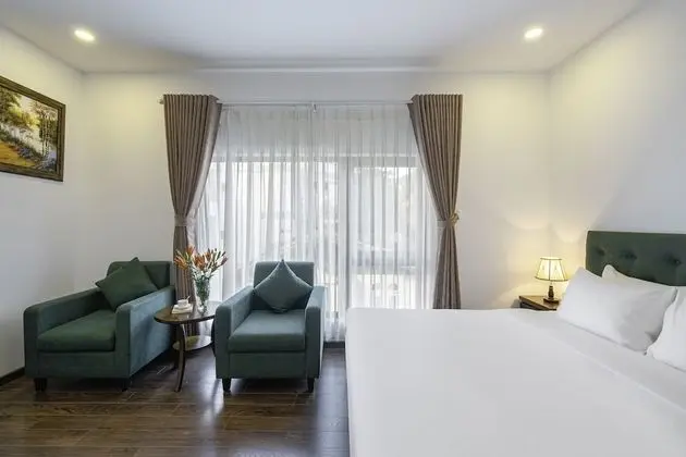 Deluxe Tek Büyük Yataklı Oda