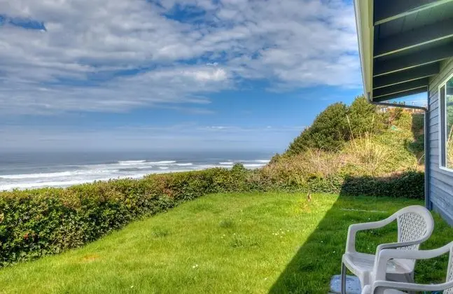 Ev, Birden Çok Yatak (Moonstruck Beach House)