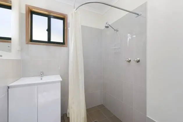 Standard Kır Evi, 2 Yatak Odası, Küçük Mutfak, Bahçeli
