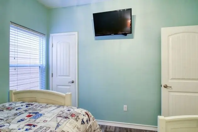 Ev, Birden Çok Yatak, Veranda, Plaj Manzaralı (Moore Fun House)