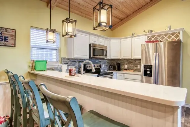 Ev, Birden Çok Yatak, Veranda, Plaj Manzaralı (Moore Fun House)