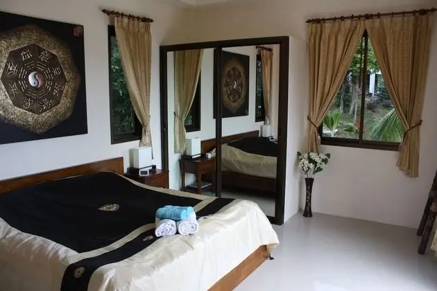 Family 3-Bedroom Villa with Sea View