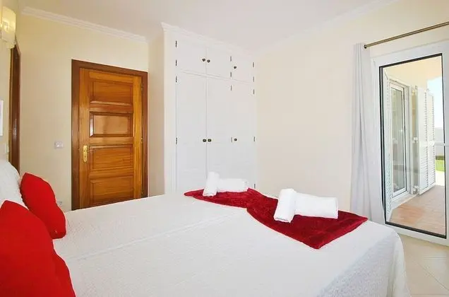 Villa, 6 Yatak Odası, Kişiye Özel Havuzlu, Deniz Manzaralı
