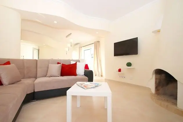 Villa, 6 Yatak Odası, Kişiye Özel Havuzlu, Deniz Manzaralı
