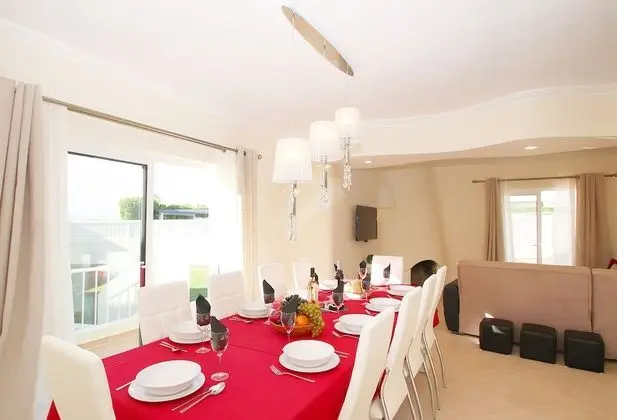 Villa, 6 Yatak Odası, Kişiye Özel Havuzlu, Deniz Manzaralı