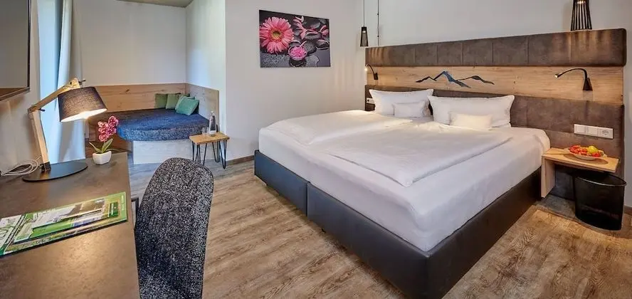 Comfort Tek Büyük Yataklı Oda