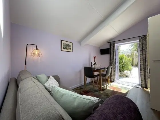 Deluxe Stüdyo Süit, Bahçe Manzaralı