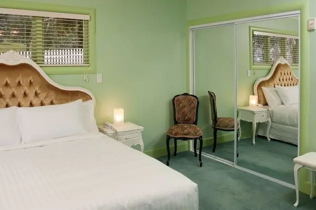 Deluxe Süit (Raffles Suite)