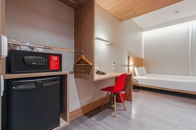 Quarto casal standard, Acessível