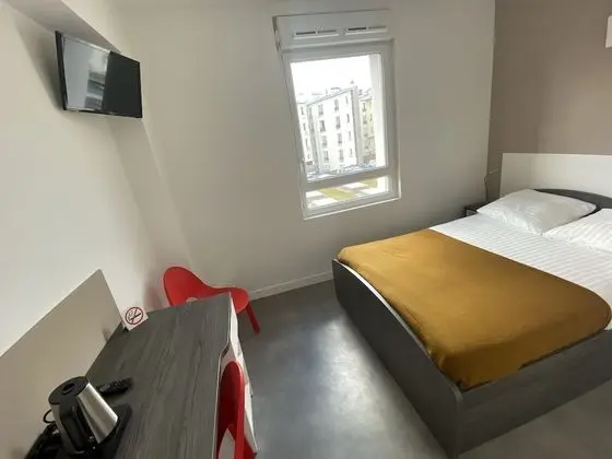 Tek Büyük Yataklı Oda