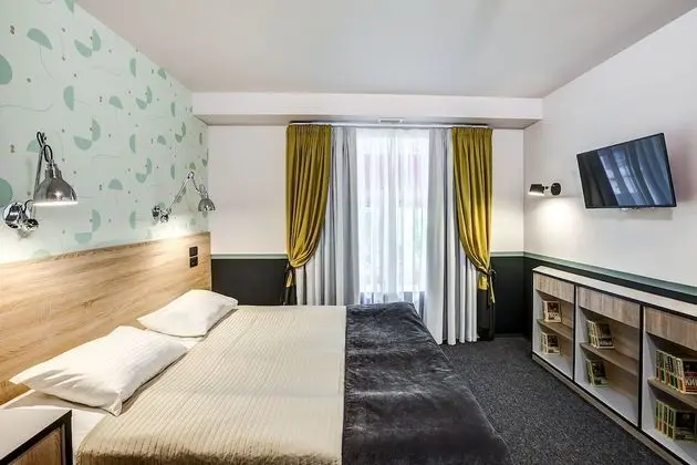 Comfort Tek Büyük veya İki Ayrı Yataklı Oda