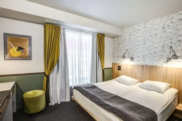 Comfort Tek Büyük veya İki Ayrı Yataklı Oda