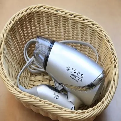 İki Ayrı Yataklı Oda, Sigara İçilmez