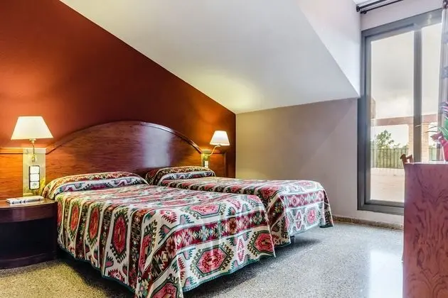 Tek Büyük Yataklı Oda