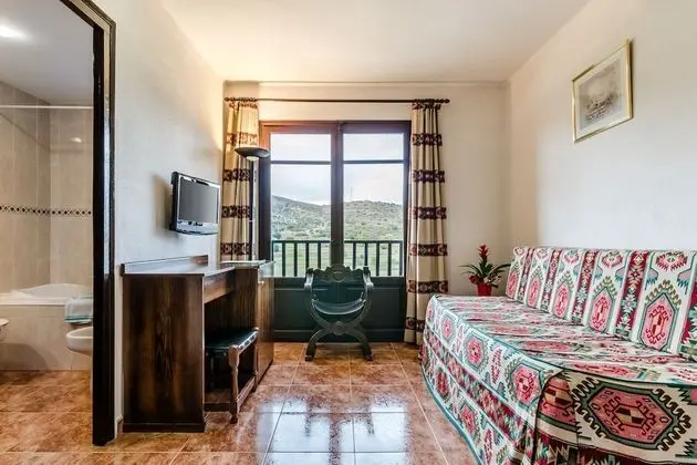 Tek Büyük Yataklı Oda