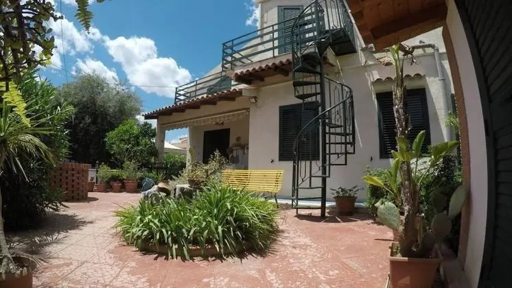 Villa, 4 Yatak Odası, Sigara İçilebilir, Şömine