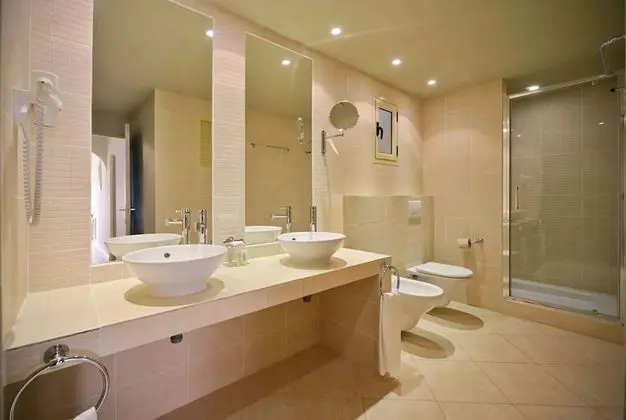 Standard Oda, Plaj Kenarı