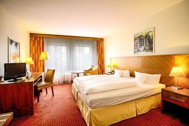 Comfort Tek Büyük Yataklı Oda
