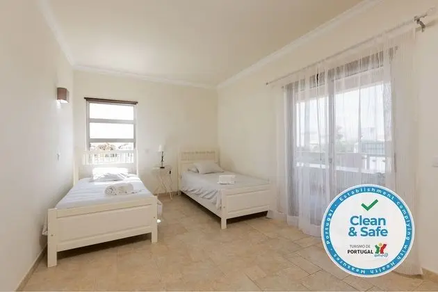 Villa, 5 Yatak Odası, Şömine