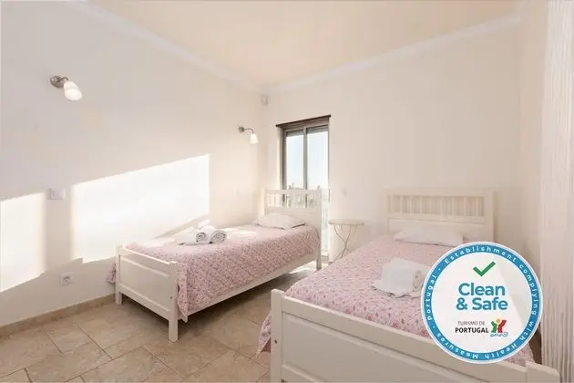 Villa, 5 Yatak Odası, Şömine