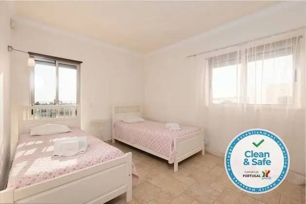 Villa, 5 Yatak Odası, Şömine