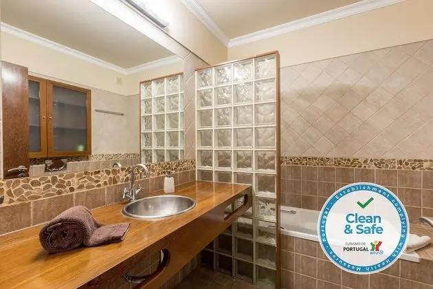 Villa, 5 Yatak Odası, Şömine
