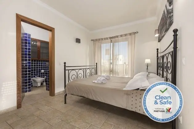 Villa, 5 Yatak Odası, Şömine